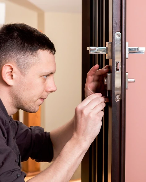 : Professional Locksmith For Commercial And Residential Locksmith Services in Cypress, CA