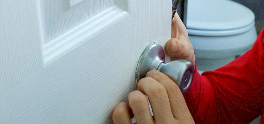 Vintage Door Knob Replacement in Cypress, CA