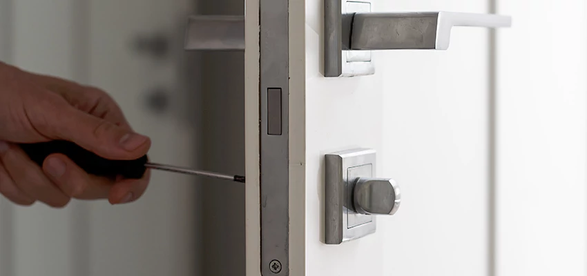Key Programming Locksmith Open Now in Cypress, California